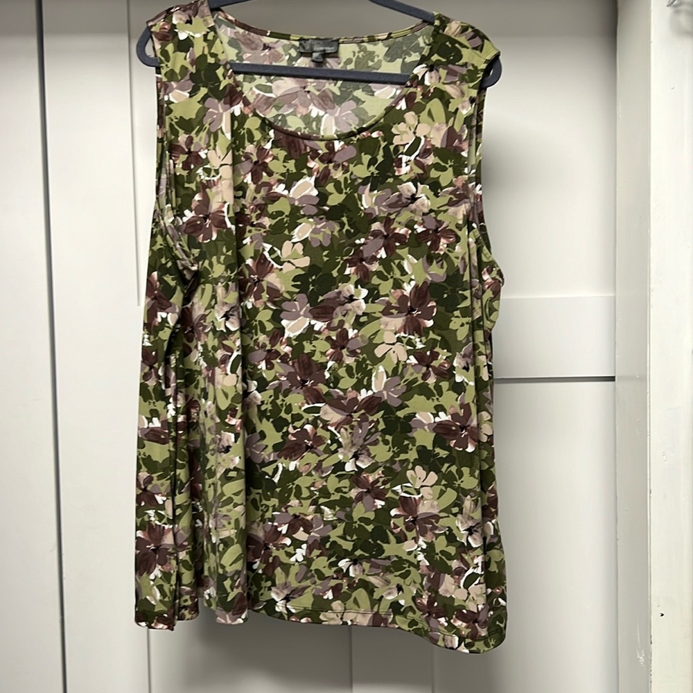 VIP by Avenue Sleeveless Top